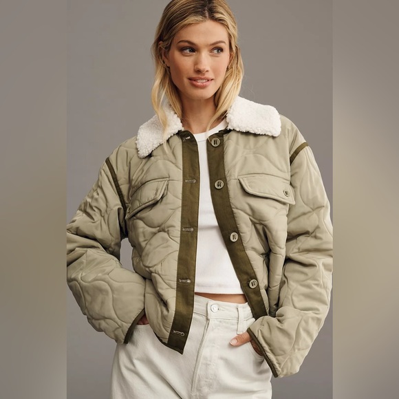Anthropologie Quilted Sherpa Collar Khaki Green Shacket Cropped Size Medium - Picture 2 of 8
